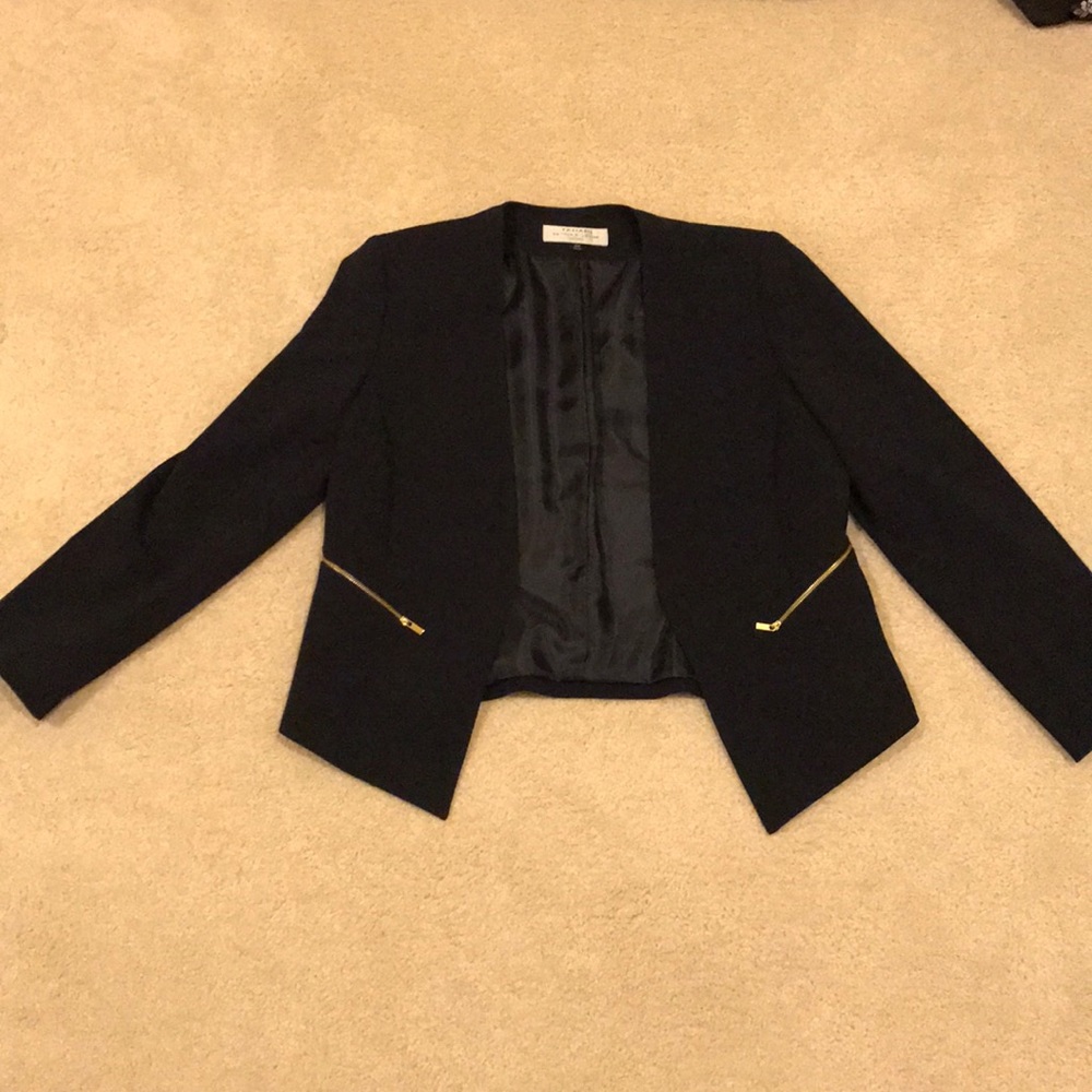 Tahari Blazer